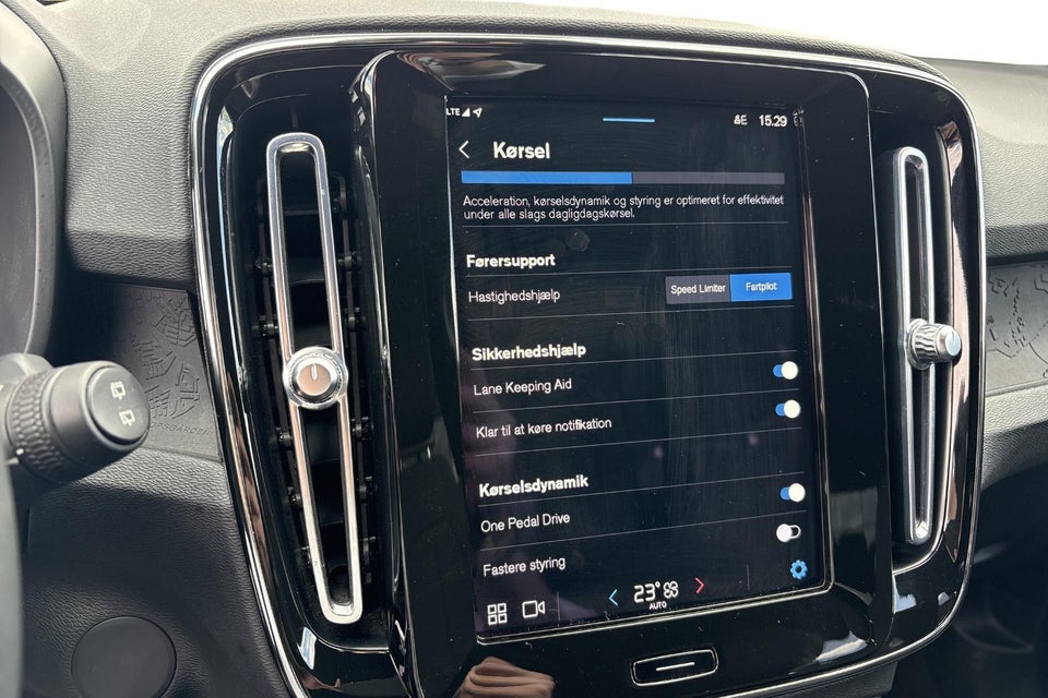 Volvo XC40 P6 ReCharge Core 5d
