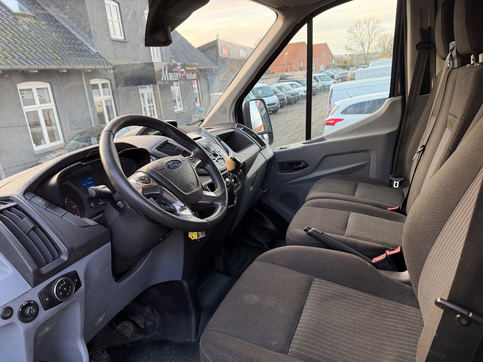 Ford Transit 350 L2 Van 2,2 TDCi 125 Trend H2 RWD