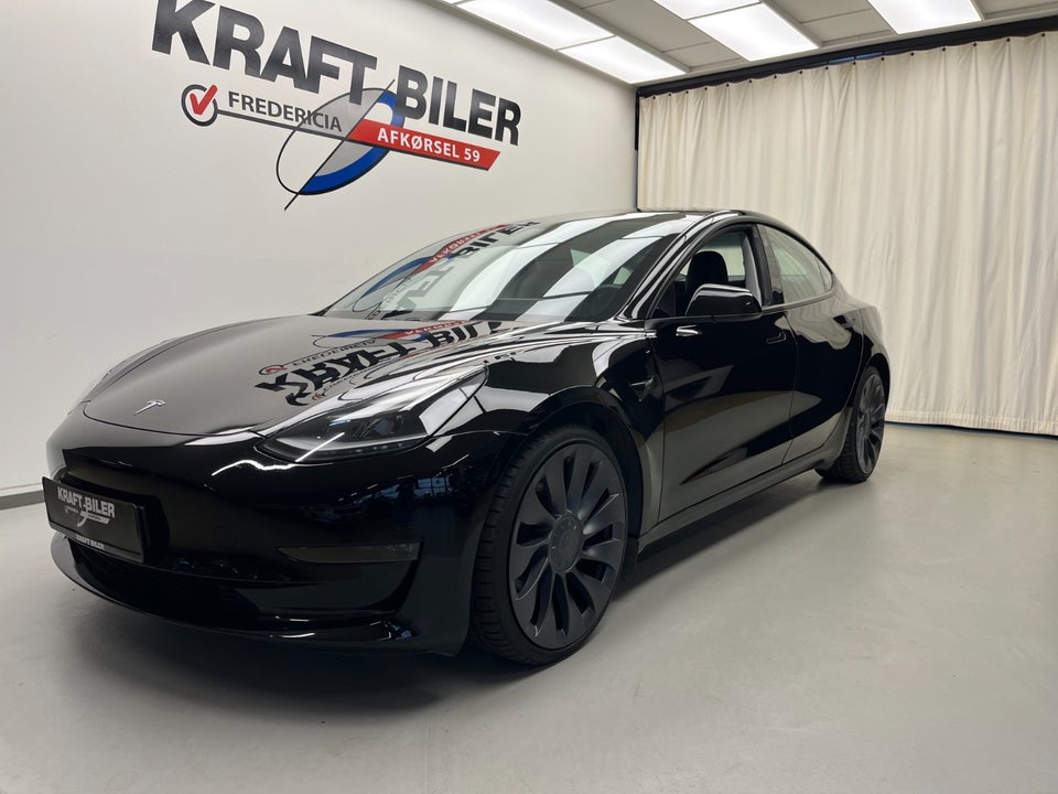 Tesla Model 3 Performance AWD 4d