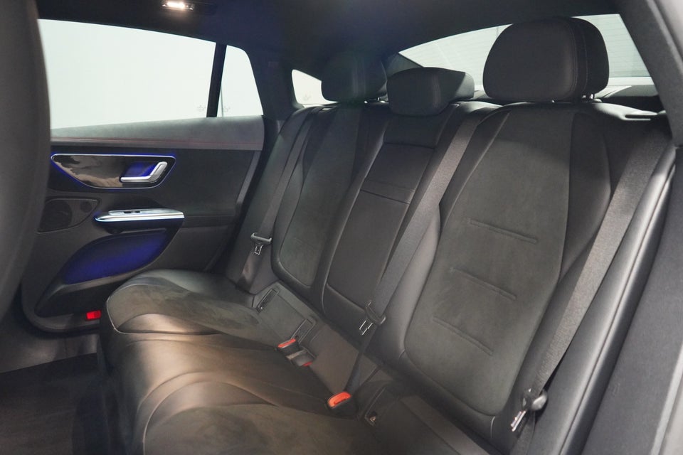 Mercedes EQE350 AMG Line 4d