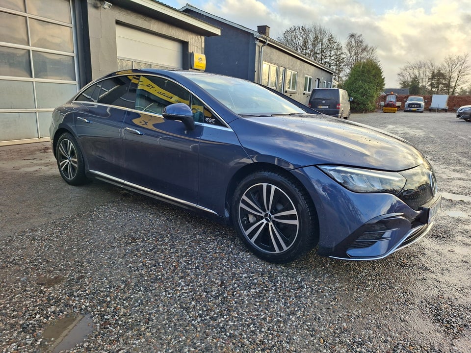 Mercedes EQE300 AMG Line 4d