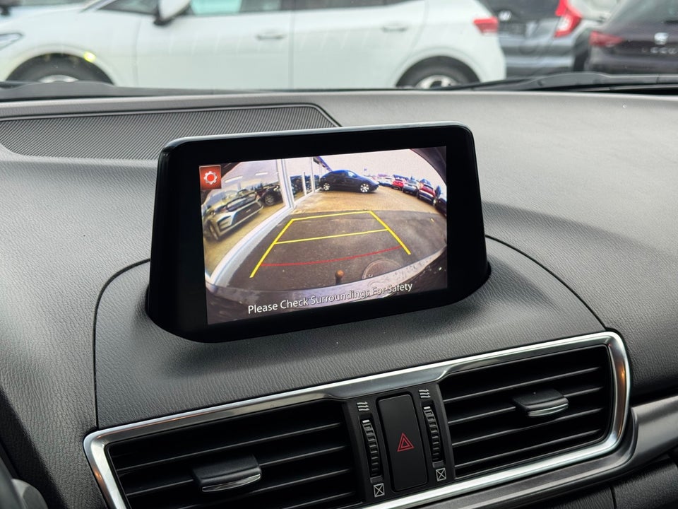 Mazda 3 2,2 SkyActiv-D 150 Optimum 5d