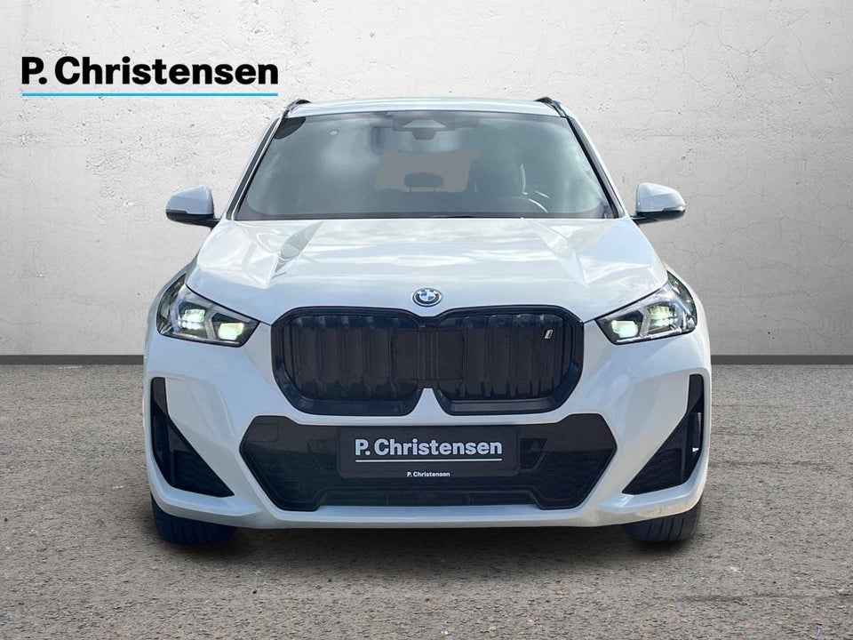 BMW iX1 xDrive30 Charged M-Sport 5d