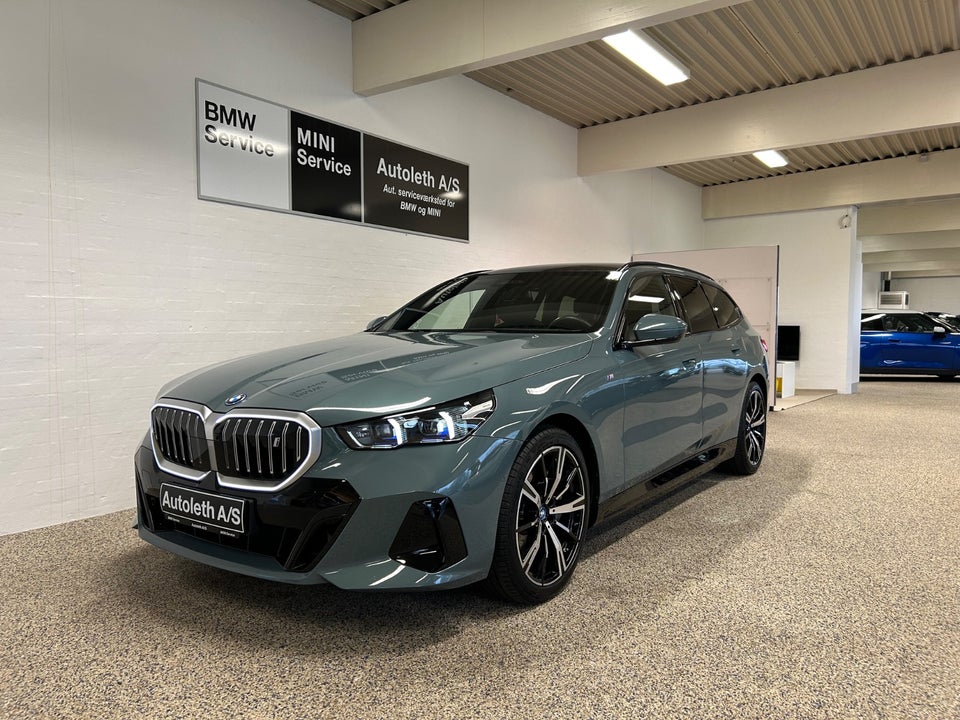 BMW i5 eDrive40 Touring Fully Charged 5d