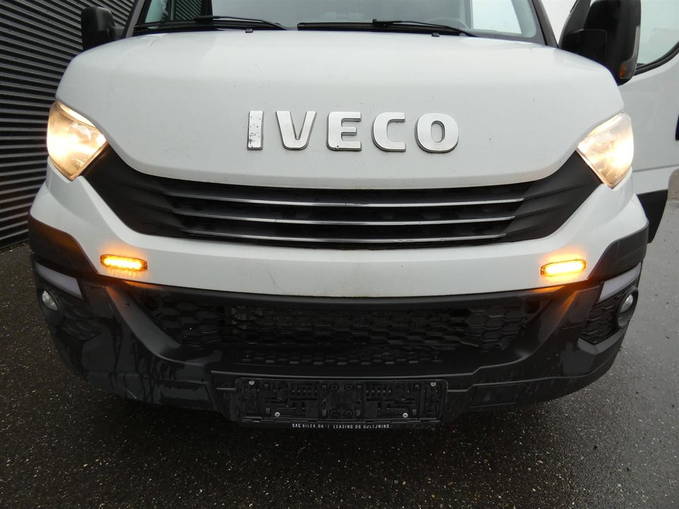 Iveco Daily 2,3 35S16 12m³ Van AG8