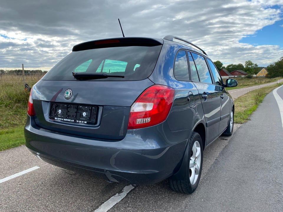 Skoda Fabia 1,2 TSi 105 Ambiente Combi 5d