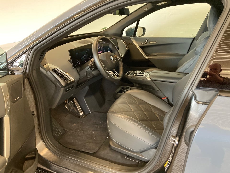 BMW iX xDrive60 M-Sport 5d