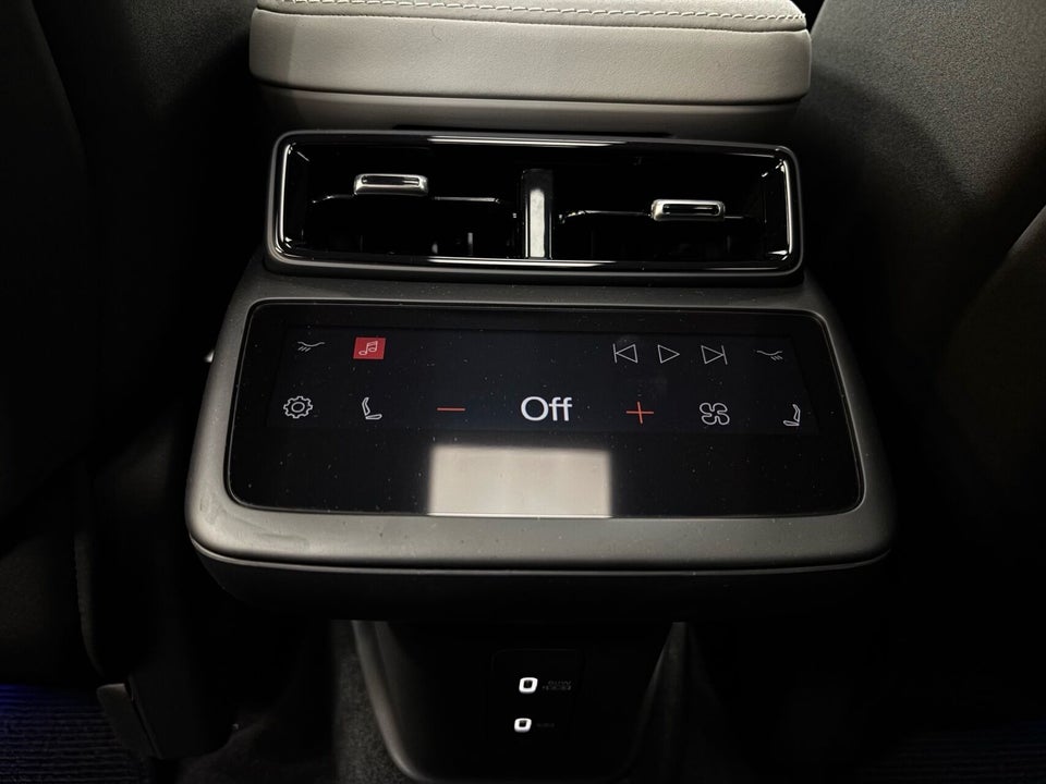 Polestar 4 Long Range AWD 5d