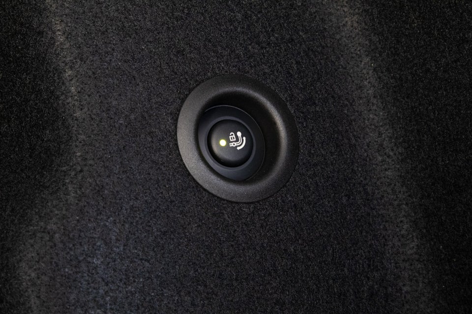 BMW iX2 eDrive20 Fully Charged M-Sport 5d