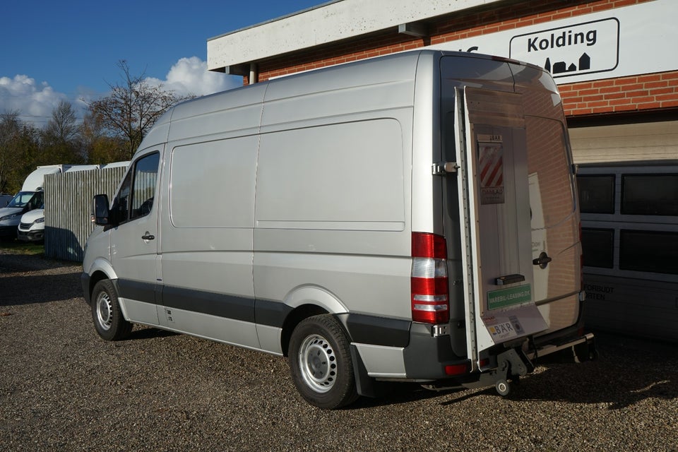 Mercedes Sprinter 316 2,2 CDi R2 Kassevogn 5d