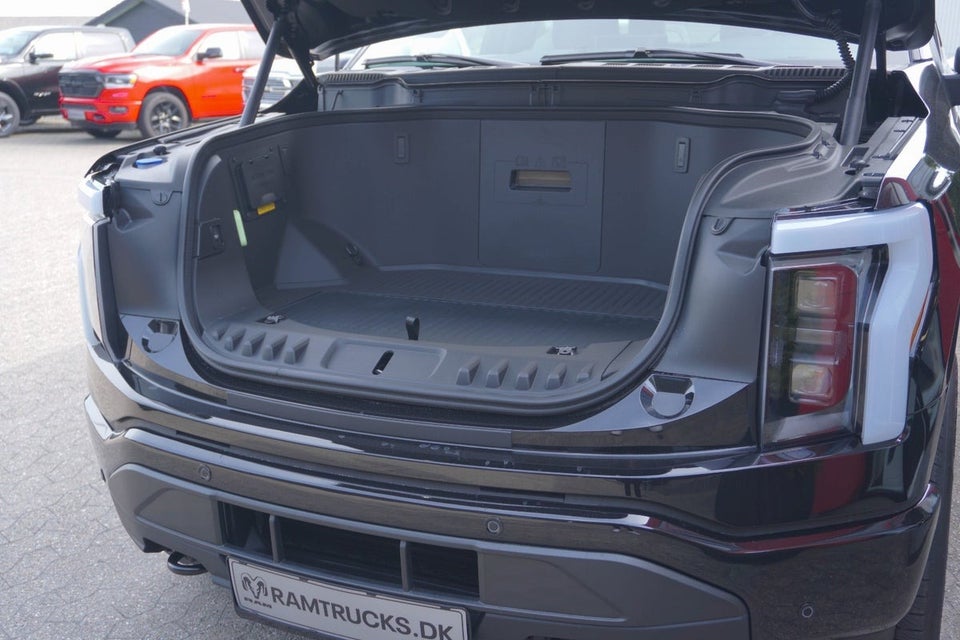 Ford F-150 Lightning Flash Extended Range 4d