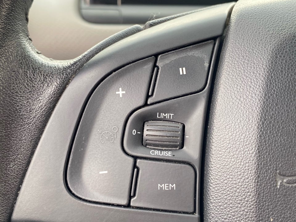 Citroën C4 Cactus 1,2 PureTech 110 SkyLine 5d