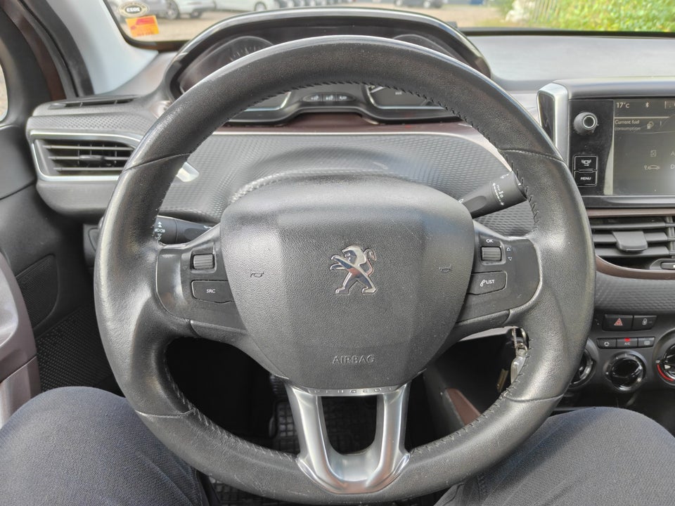 Peugeot 2008 1,2 VTi 82 Allure 5d