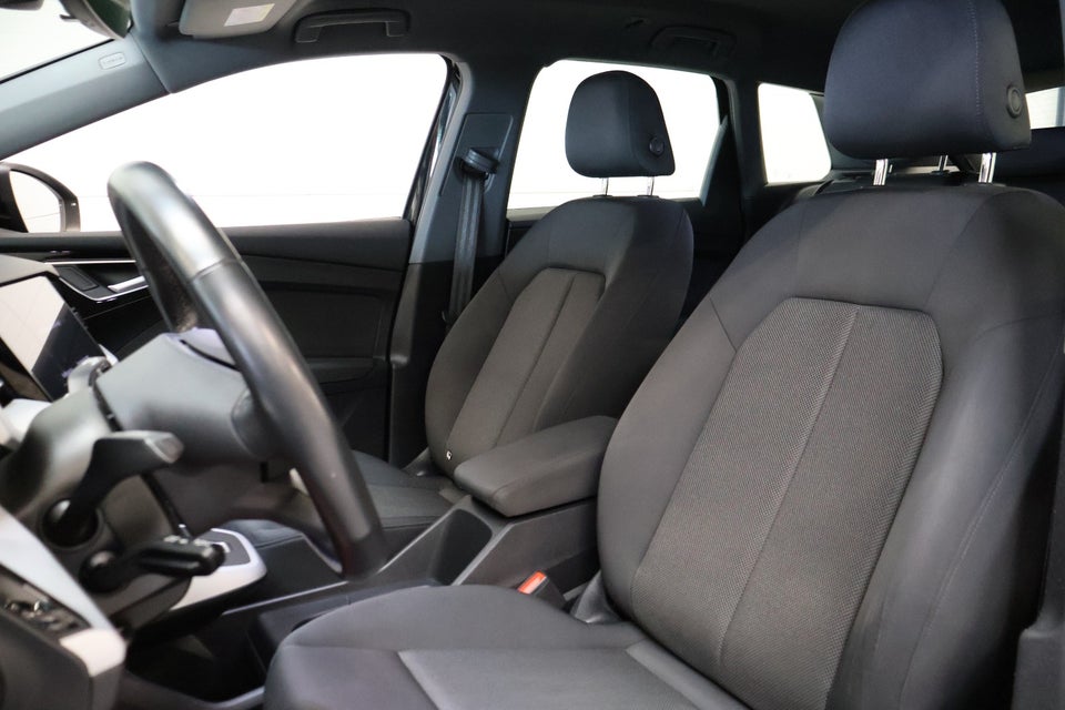 Audi Q4 e-tron 45 Advanced 5d
