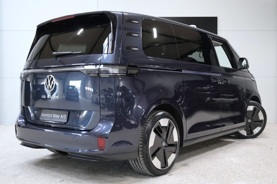 VW ID.Buzz 77 Pro SWB 5d