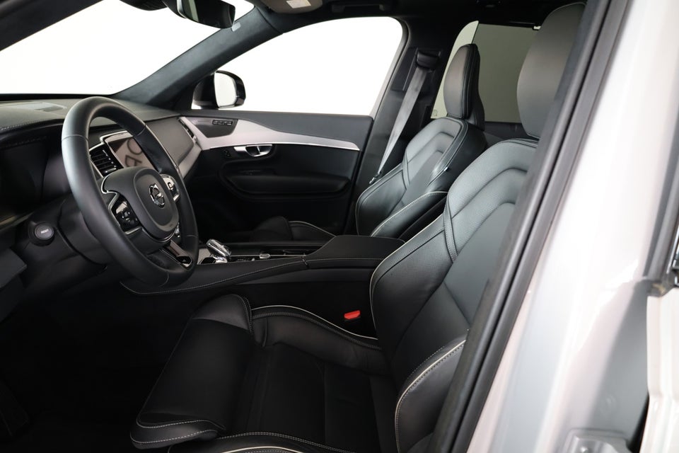 Volvo XC90 2,0 T8 ReCharge Ultimate Dark aut. AWD 7prs 5d
