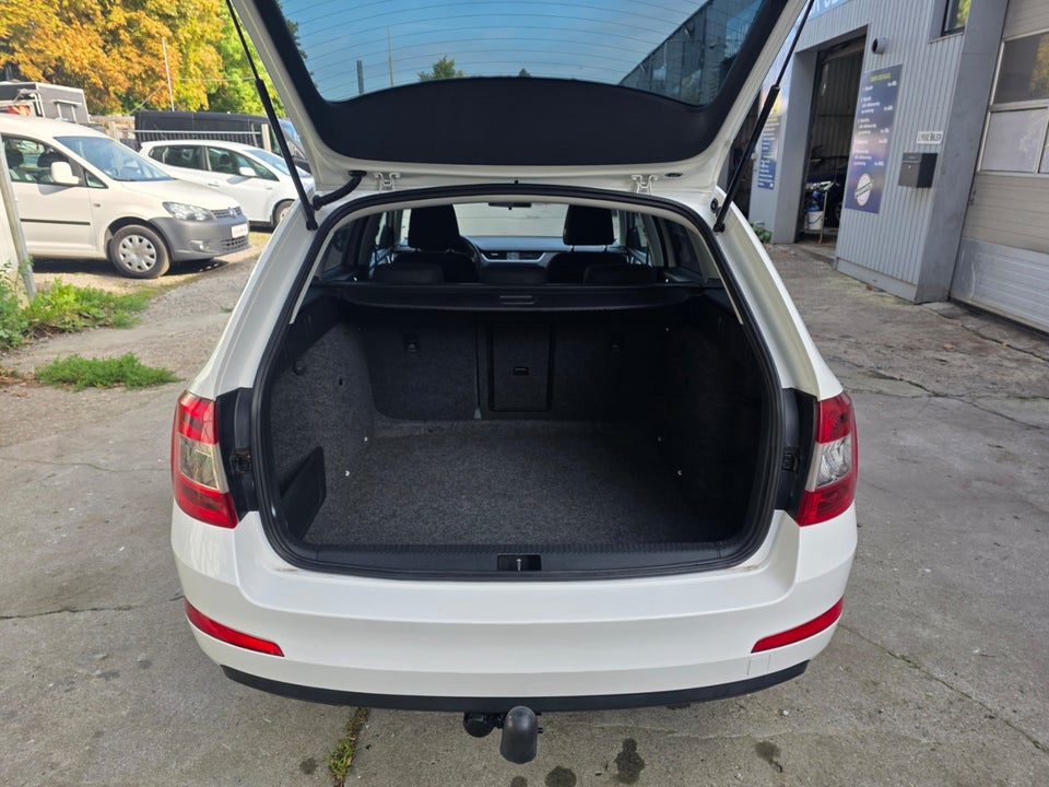 Skoda Octavia 1,2 TSi 105 Ambition Combi DSG 5d