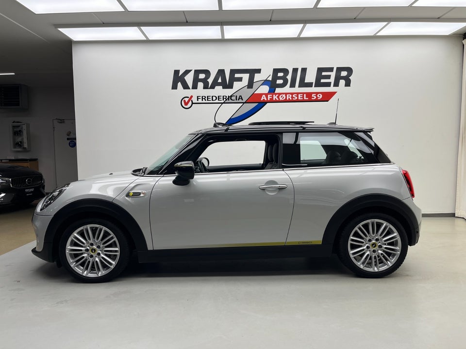 MINI Cooper SE Trim M Greenwich 3d