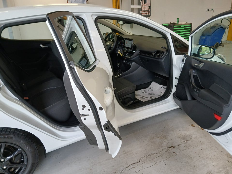 Ford Fiesta 1,0 EcoBoost mHEV Titanium 5d