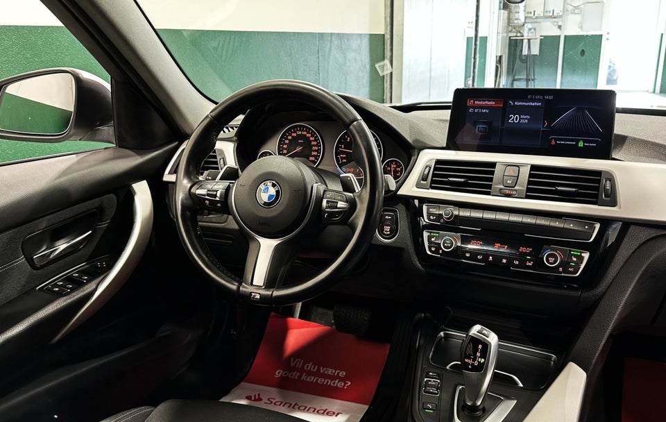 BMW 330i 2,0 Touring M-Sport aut. 5d