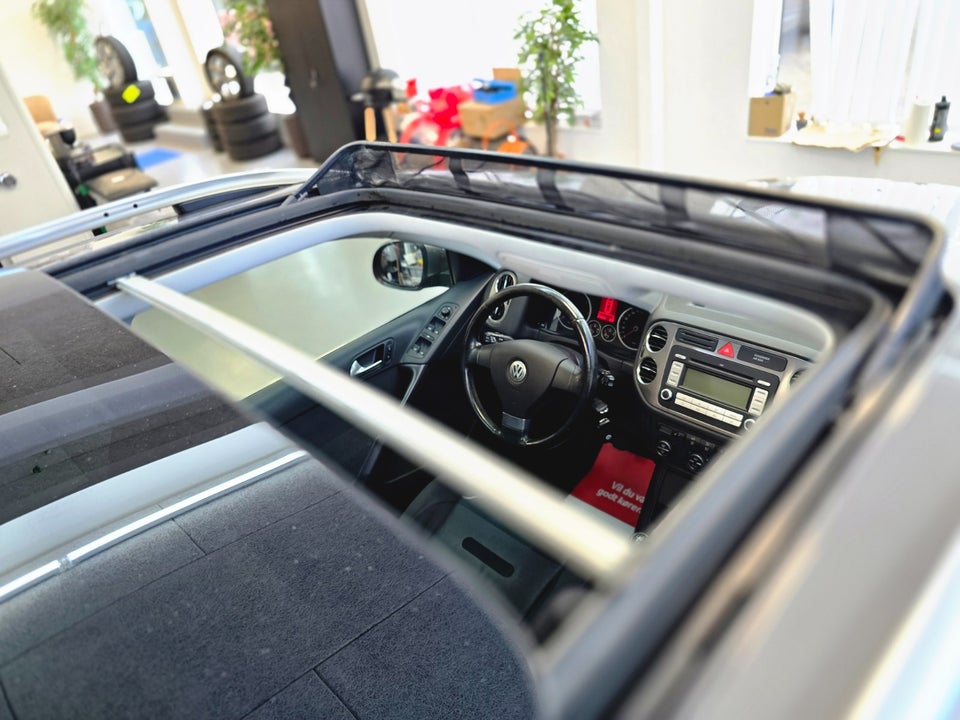 VW Tiguan 2,0 TDi 140 Sport & Style 4Motion 5d
