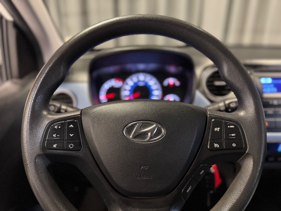 Hyundai i10 1,0 Passion 5d