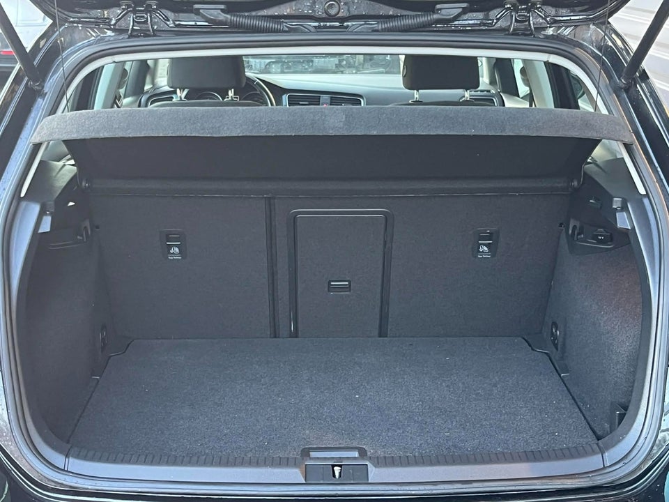 VW Golf VII 1,5 TSi 130 Comfortline DSG 5d