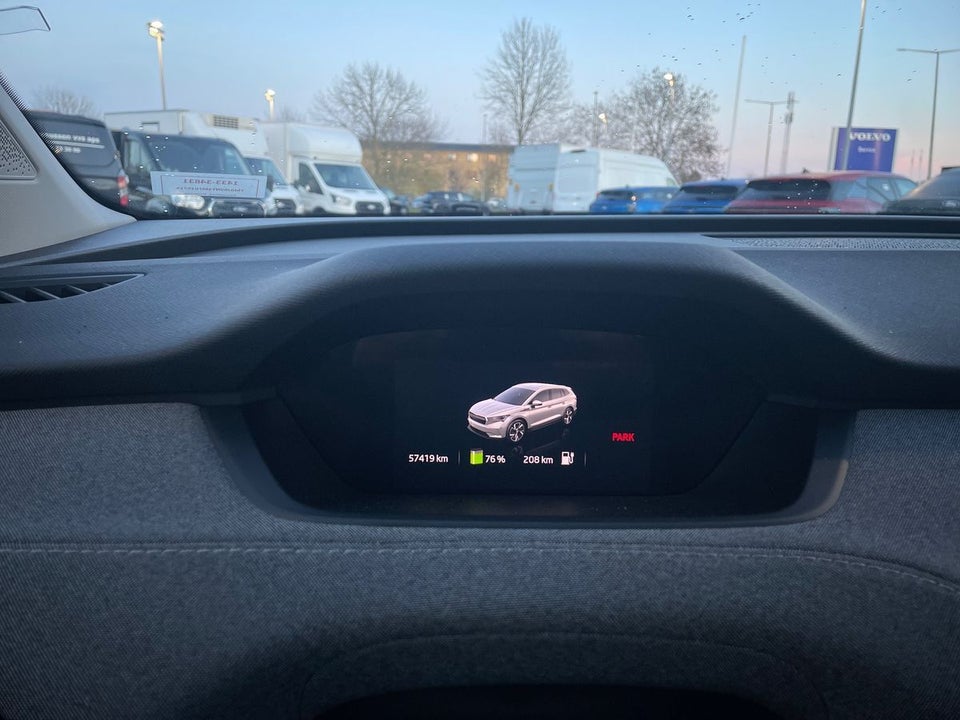 Skoda Enyaq 60 iV Loft 5d