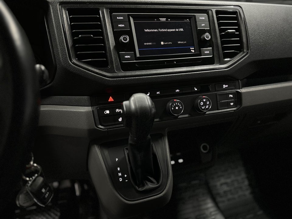 VW Crafter 35 2,0 TDi 177 Kassevogn L3H3 aut.