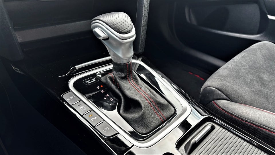Kia ProCeed 1,6 T-GDi GT DCT 5d