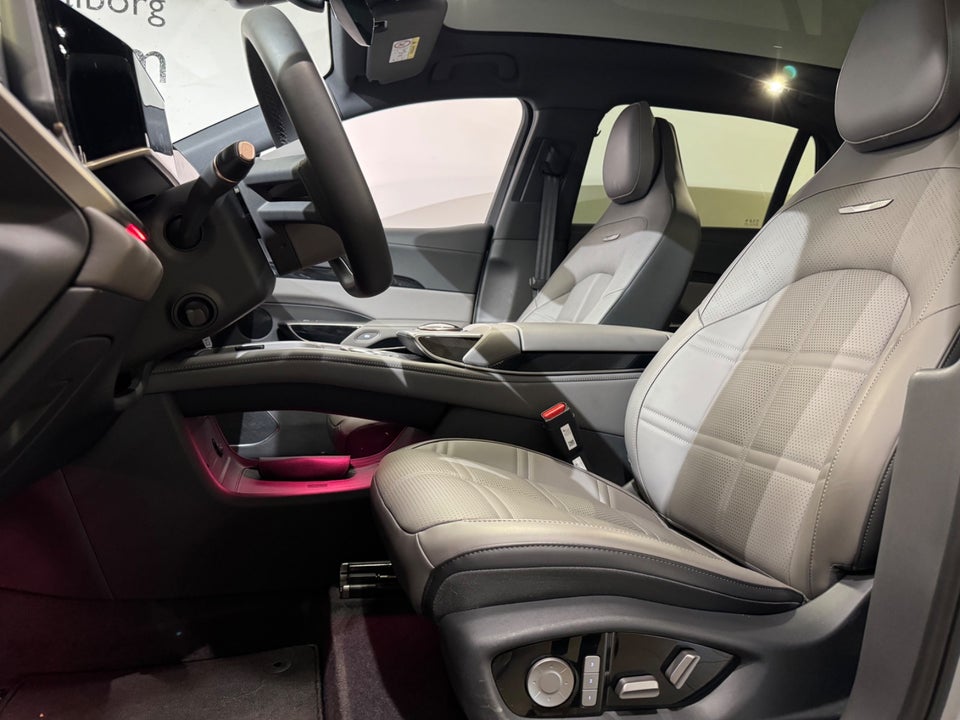 Hongqi EHS7 111 Exclusive 5d