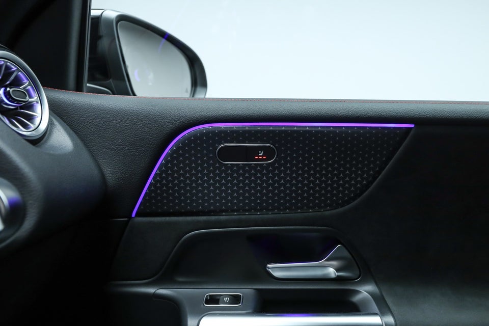 Mercedes EQB250+ AMG Advance 5d