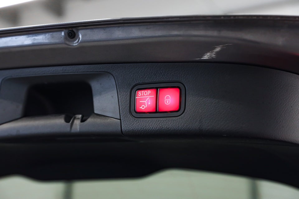 Mercedes EQA350 AMG Advance Plus 4Matic 5d