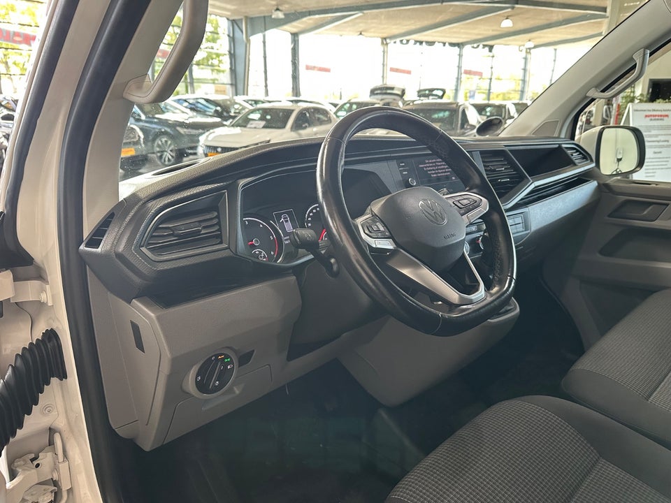 VW Transporter 2,0 TDi 150 Kassevogn DSG kort