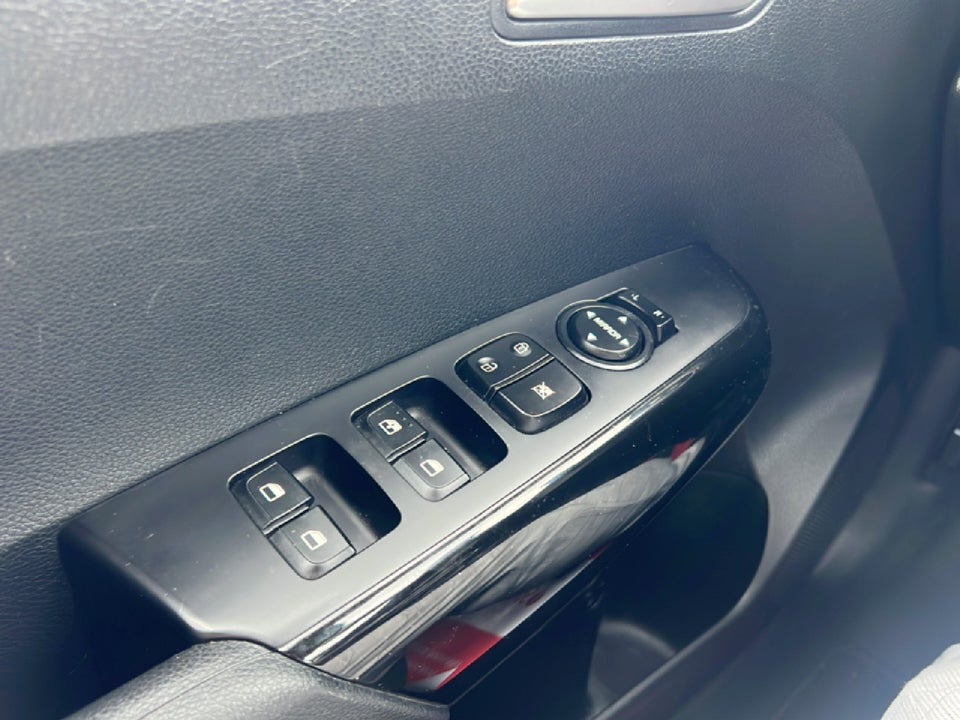 Kia Picanto 1,0 MPi Attraction 5d