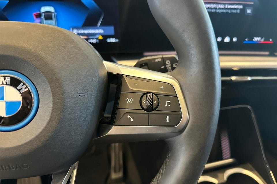 BMW iX1 eDrive20 M-Sport Pro 5d