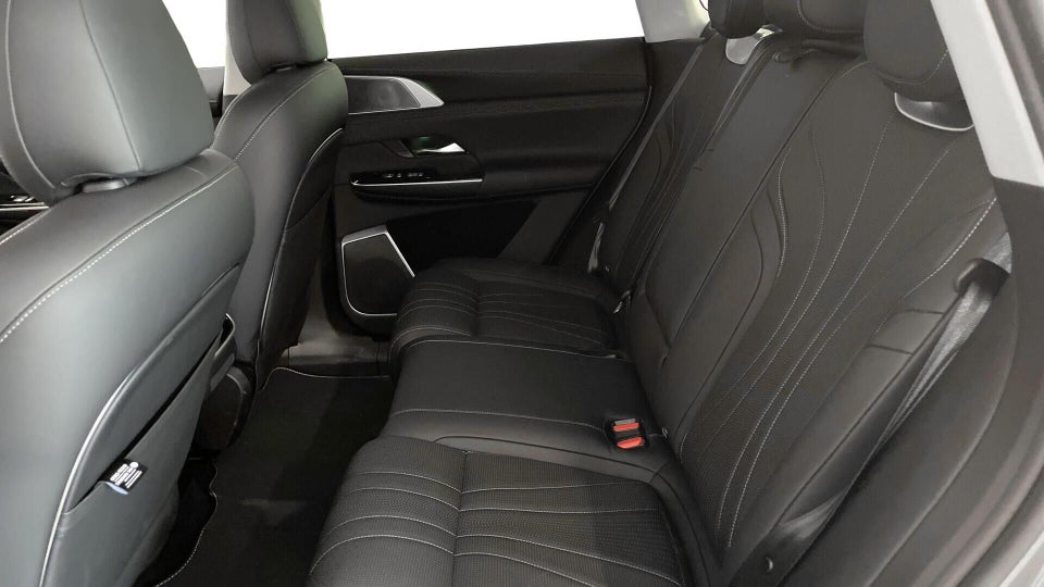 Xpeng G9 Long Range 5d