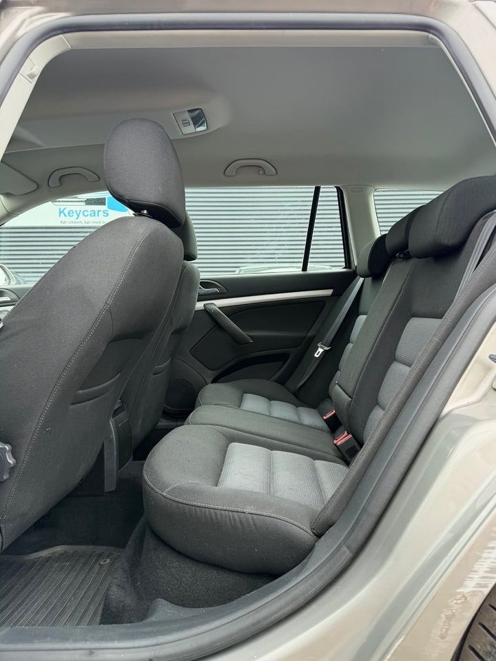 Skoda Octavia 1,8 TSi 160 Ambiente 5d