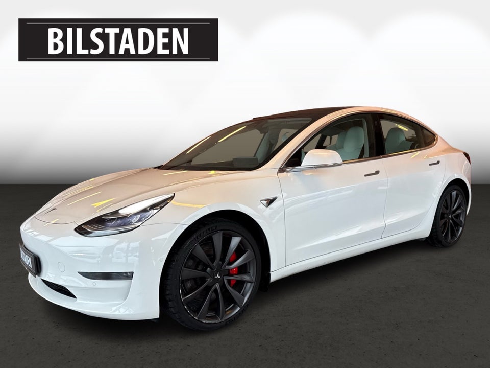 Tesla Model 3 Performance AWD 4d