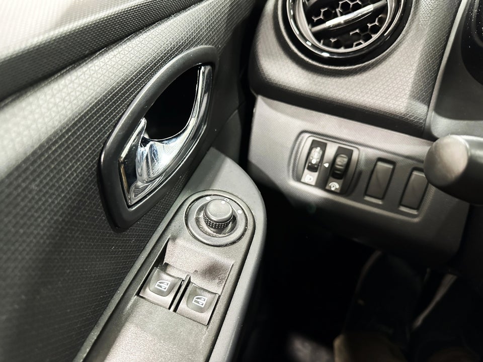 Renault Clio IV 1,5 dCi 75 Expression 5d