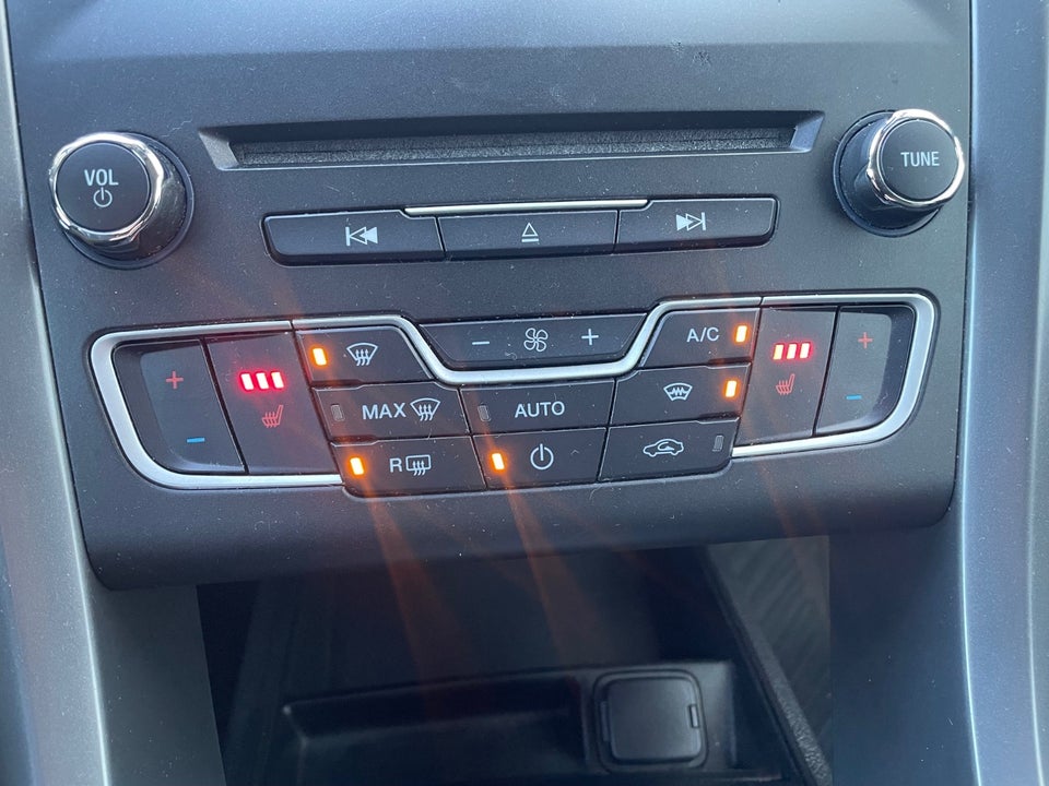 Ford Mondeo 2,0 TDCi 180 Titanium stc. aut. 5d