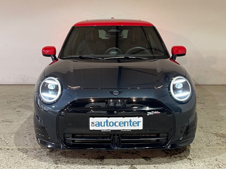 MINI Cooper SE JCW Trim XL 3d