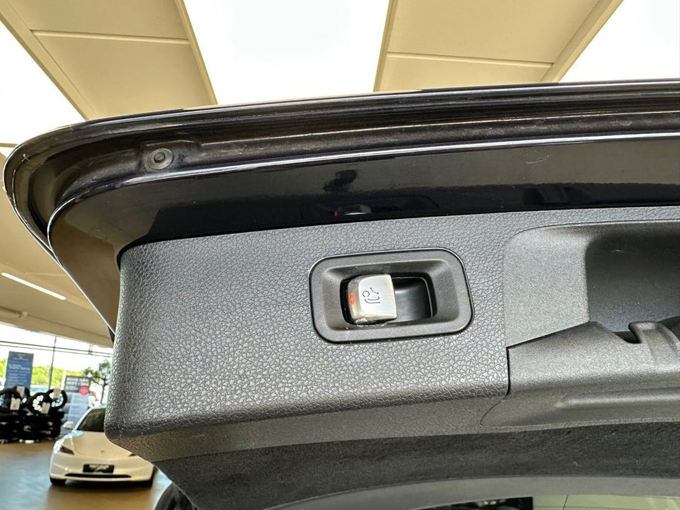 Mercedes E300 de 2,0 stc. aut. 5d