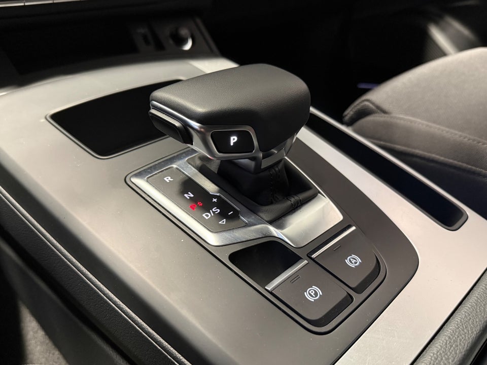 Audi Q5 50 TFSi e Advanced quattro S-tr. 5d