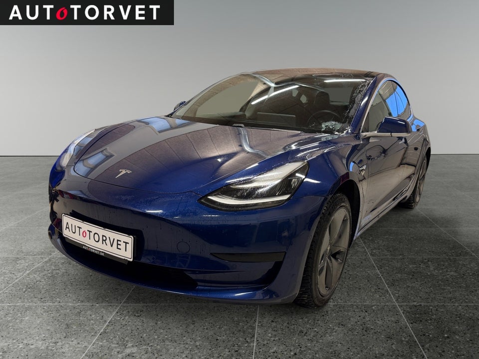 Tesla Model 3 Standard Range+ RWD 4d