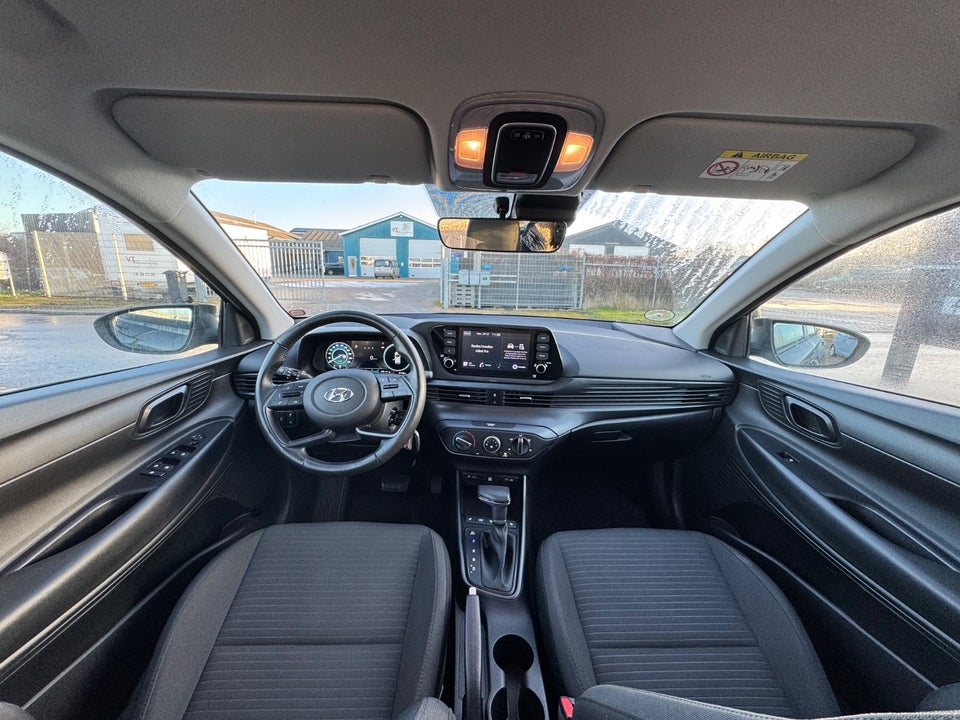 Hyundai i20 1,0 T-GDi Essential DCT 5d