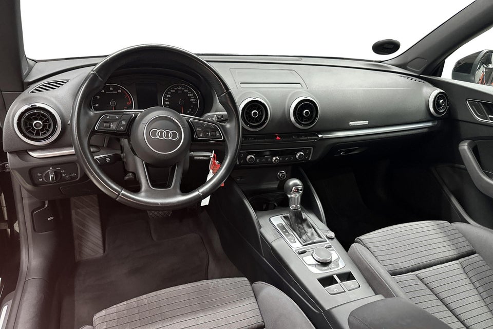 Audi A3 35 TFSi Sport Cabriolet S-tr. 2d