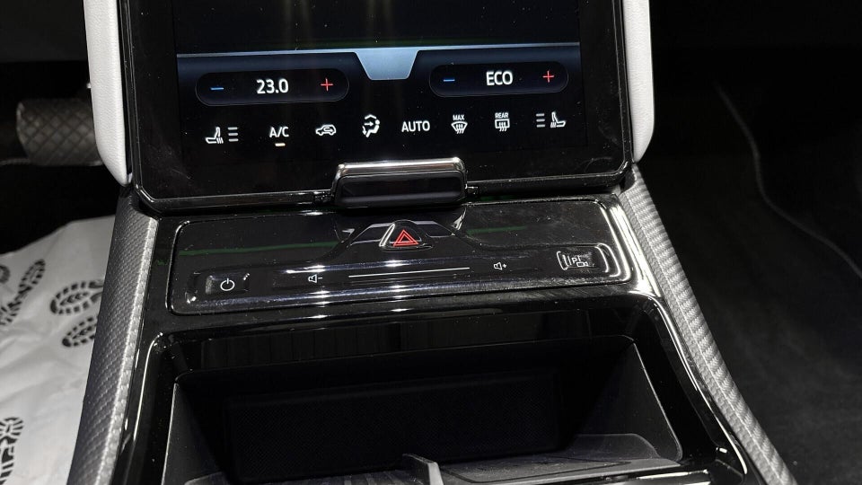 Ford Explorer 77 Premium Extended Range 5d