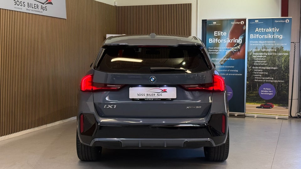 BMW iX1 xDrive30 M-Sport 5d
