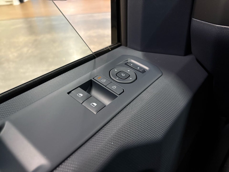 Kia PV5 71 Long Range Prestige 5d